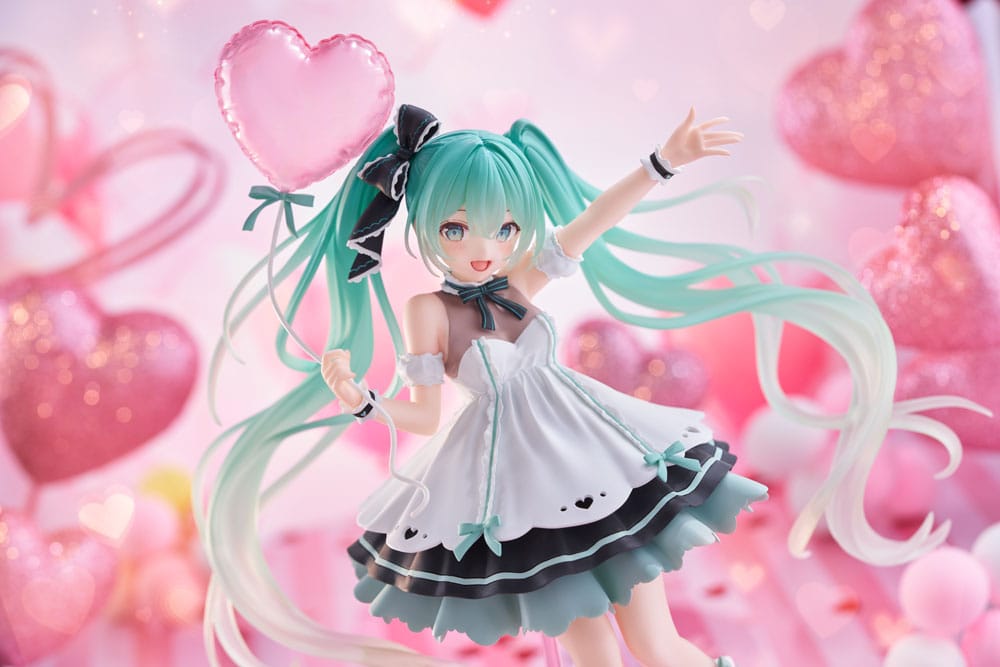 Vocaloid - Hatsune Miku Birthday 2025 Party Ver. -  AMP+ Figur