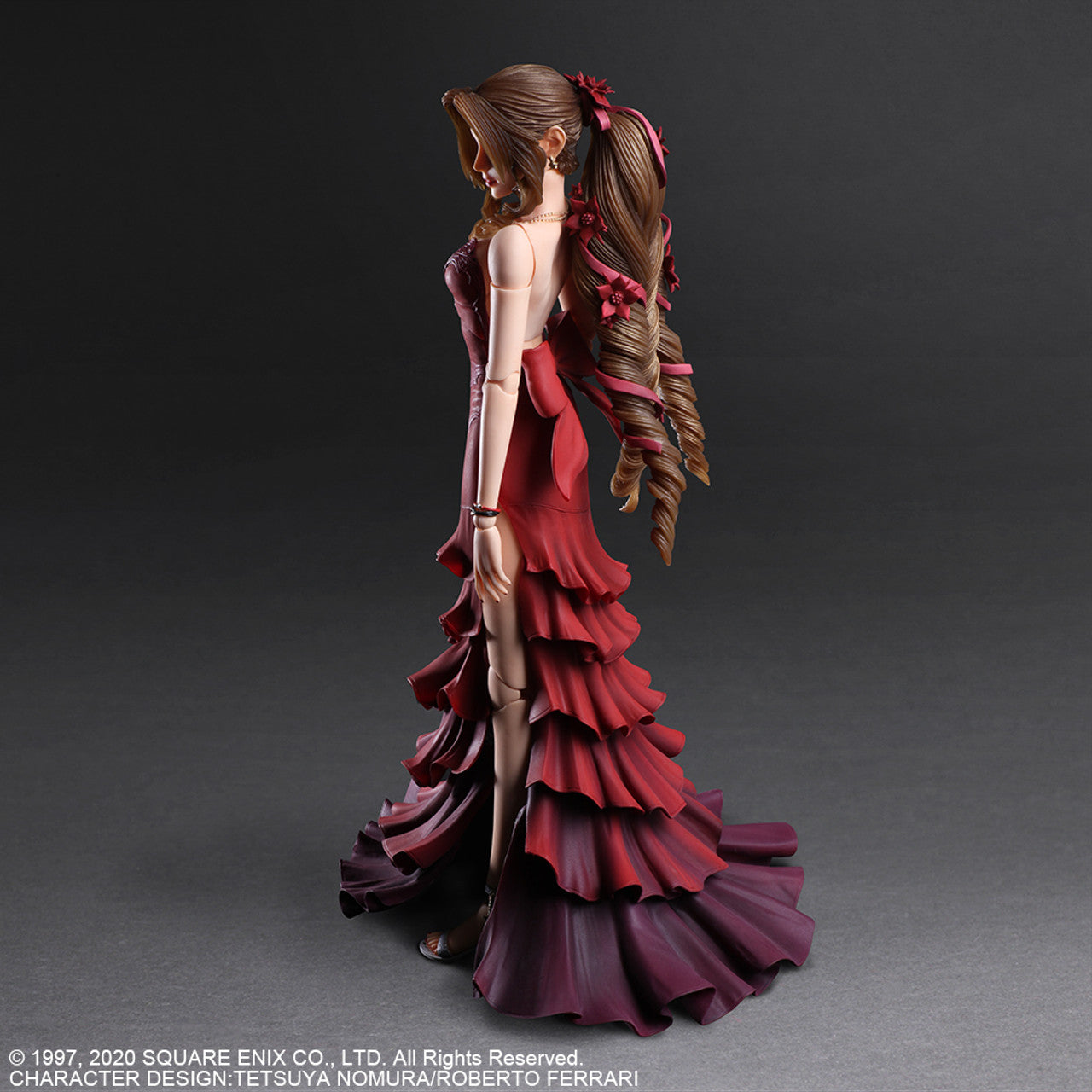 Final Fantasy VII Remake - Aerith Gainsborough Play Arts Kai Actionfigur Dress Ver.